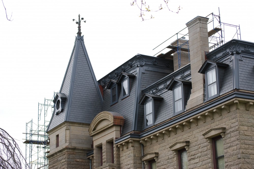 Сланцевая кровля Vermont, неизменный черный