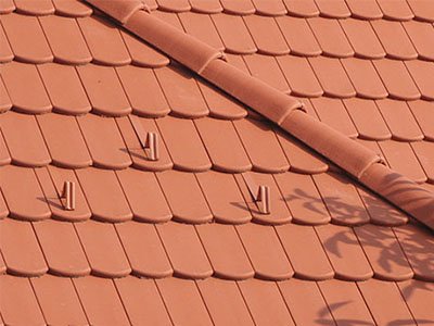 Цементно-песчаная черепица рядовая, Ревива, Красный, Braas
