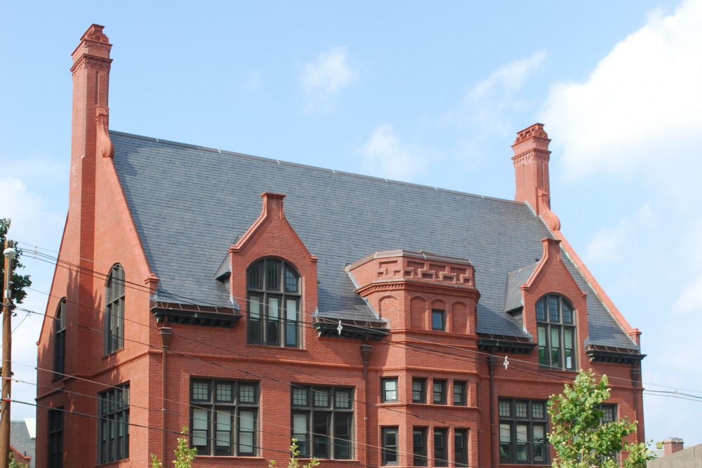 Сланцевая кровля Vermont, неизменный черный