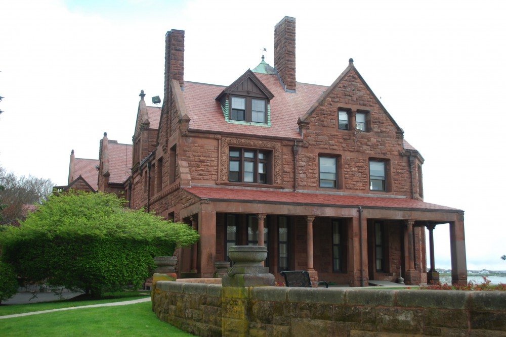 Сланцевая кровля Vermont, неизменный красный