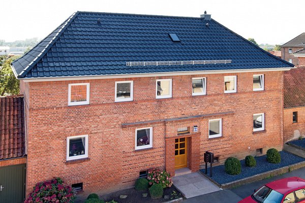 Керамическая черепица Creaton Titania NUANCE, Черный матовый