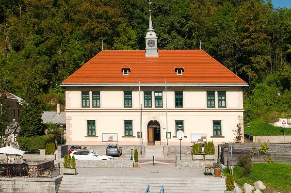 Керамическая черепица Tondach Strangfalz gepresst, Красный