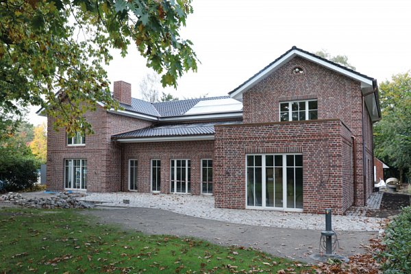 Керамическая черепица Creaton MZ3 NEU, Черный матовый