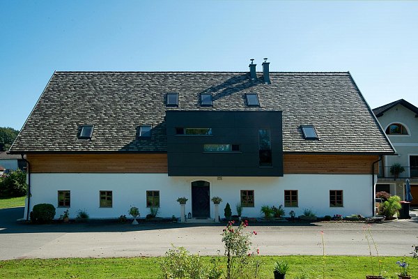 Керамическая черепица Tondach Vintage, Состаренный серый