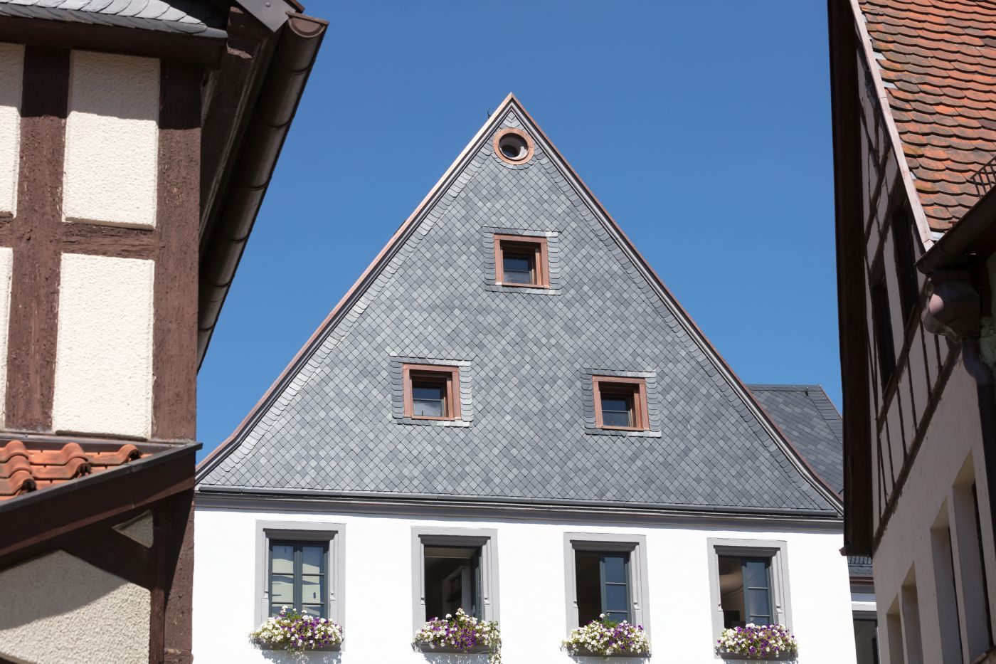 Сланцевая плитка Rathscheck остроугольная кладка, 21х13, ≥60°