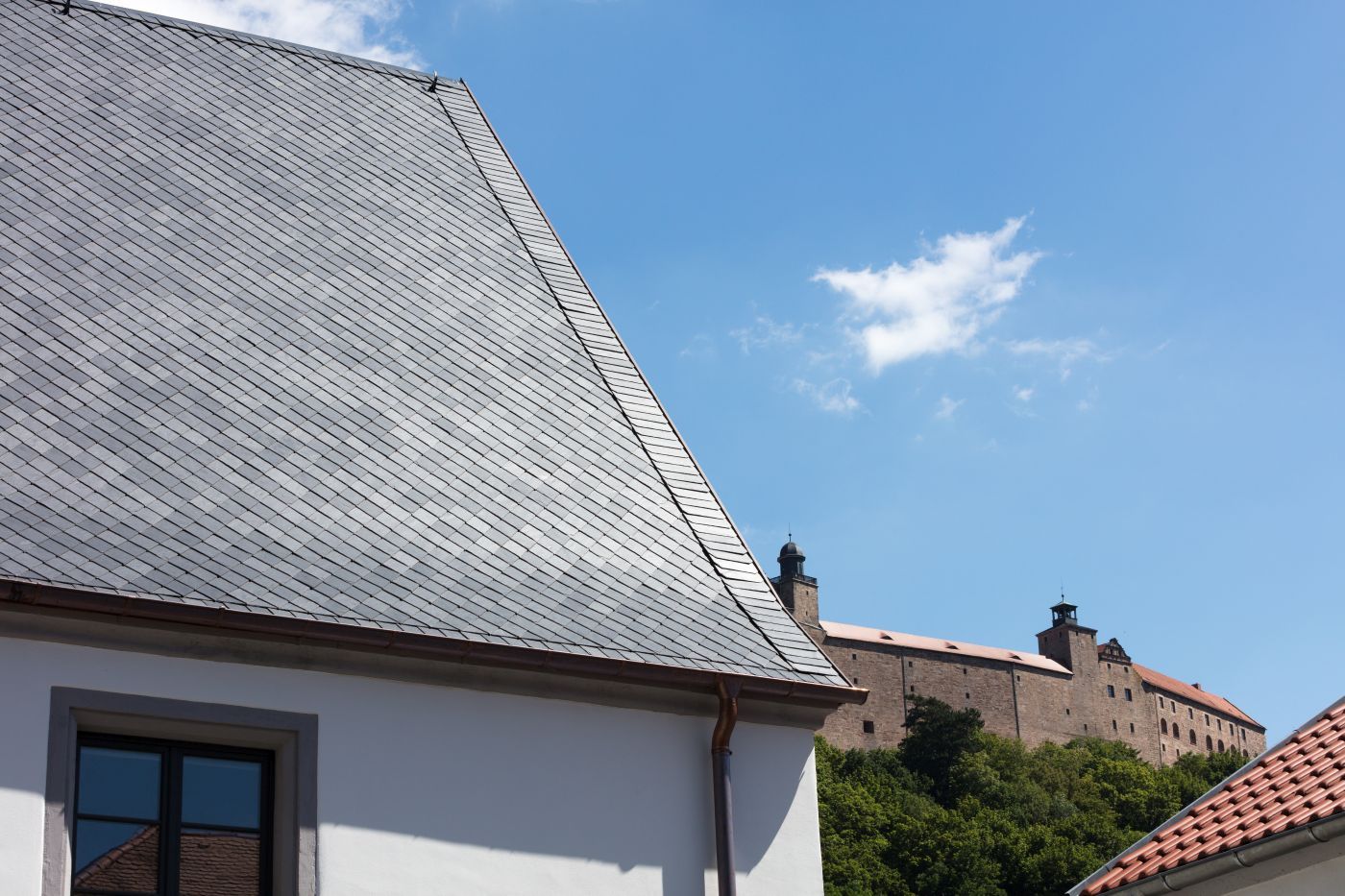 Сланцевая плитка Rathscheck остроугольная кладка, 47х31, ≥30°