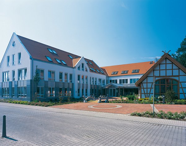 Керамическая черепица Creaton Biber Ambiente Geradschnitt, Натуральный красный