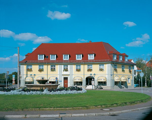 Керамическая черепица Creaton Biber Klassik Rundschnitt ROG, Глазурованый каричневый