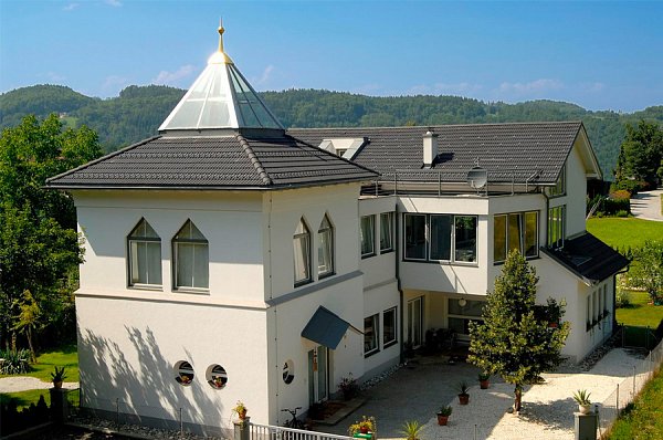 Керамическая черепица Tondach Strangfalz gepresst, Черный антрацит