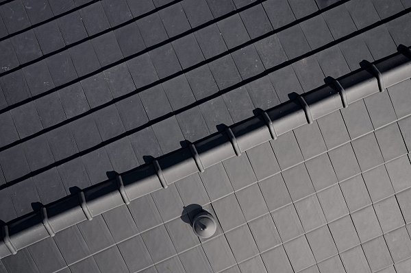 Керамическая черепица Borja TECH Flat 10, Graphit, Tejas Borja