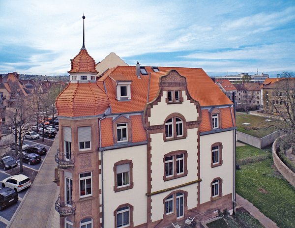 Керамическая черепица Creaton Biber Manufaktur Segmentschnitt, Натуральный красный