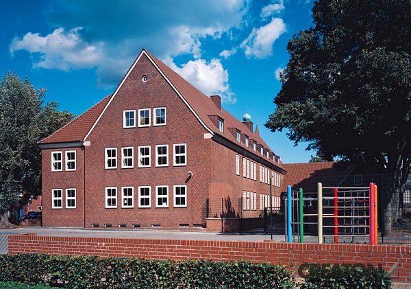 Керамическая черепица Creaton Premion, Nuance, цвет Коричневый