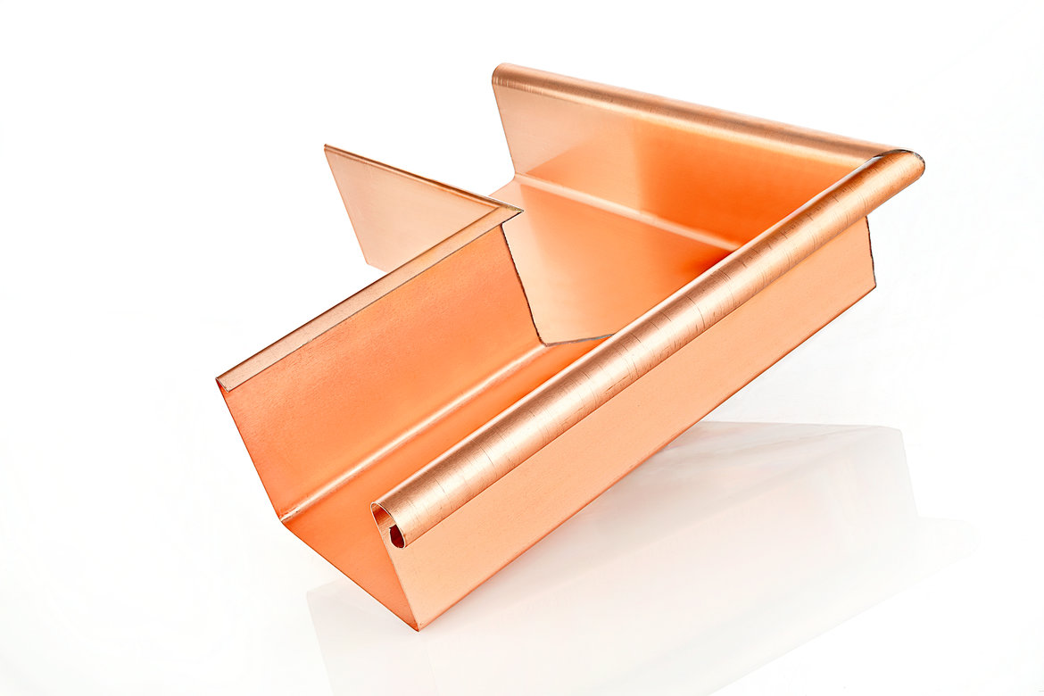 Угол желоба наружный 90°