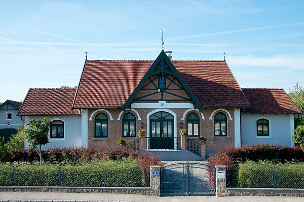 Керамическая черепица Tondach Strangfalz gepresst, Рустикальный