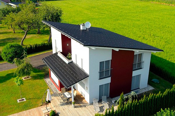 Керамическая черепица Tondach Sulm Verschiebeziegel, Неро