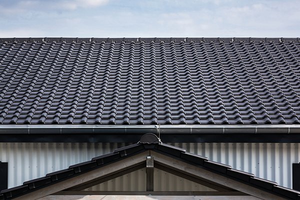 Керамическая черепица Creaton Titania NUANCE, Черный матовый