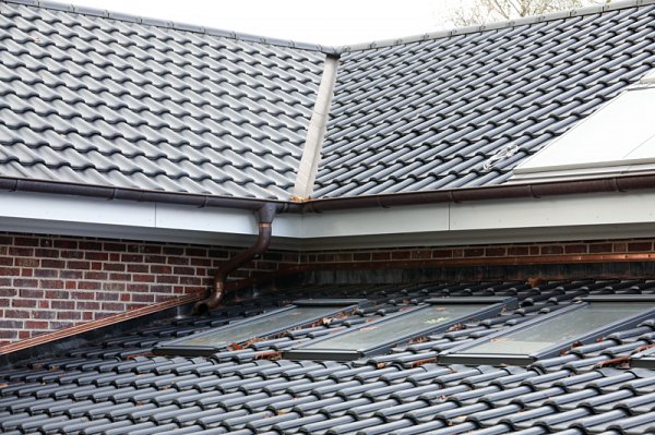 Керамическая черепица Creaton MZ3 NEU, Черный матовый