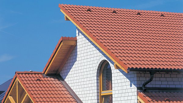 Цементно-песчаная черепица рядовая, Таунус, Star Matt, Кирпично-красный, Braas