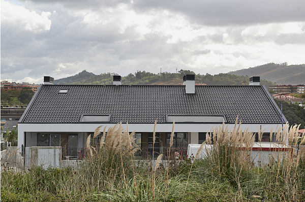 Керамическая черепица Borja TECH TB 10, Graphite, Tejas Borja