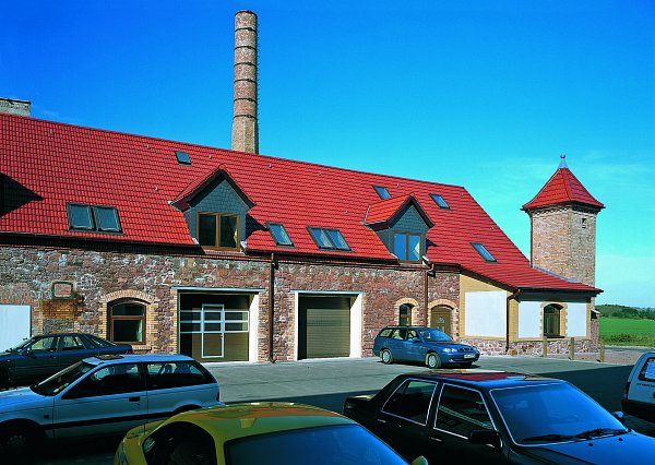 Керамическая черепица Creaton Ratio, Finesse, цвет Красный