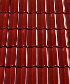 Керамическая черепица Creaton Maxima Finesse, цвет Винно-красный